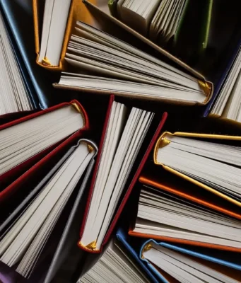 SED Distributes 60% Free Textbooks to Government Schools in Kashmir